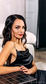 Миниатюра Индивидуалка Кристина Советский Фотография 