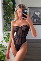 Миниатюра Индивидуалка Вэлла Фотография 