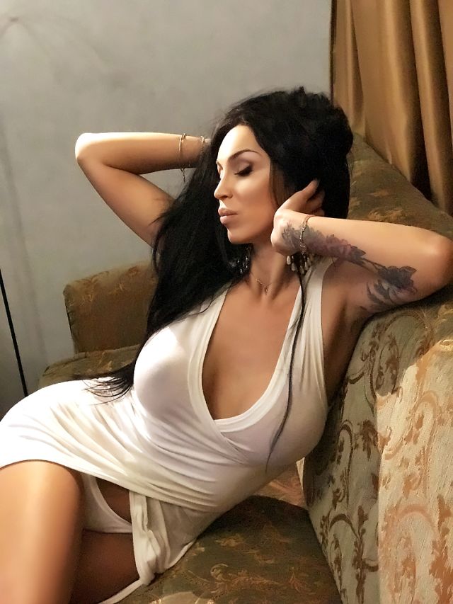 Индивидуалка Николь Ново-Савиновский